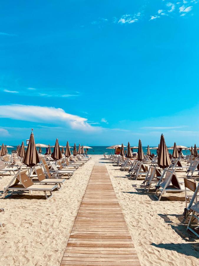 Residence Pineta Verde Milano Marittima Dış mekan fotoğraf