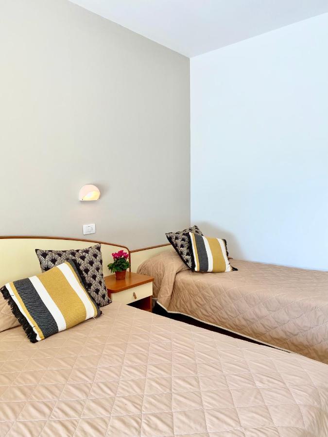 Residence Pineta Verde Milano Marittima Dış mekan fotoğraf