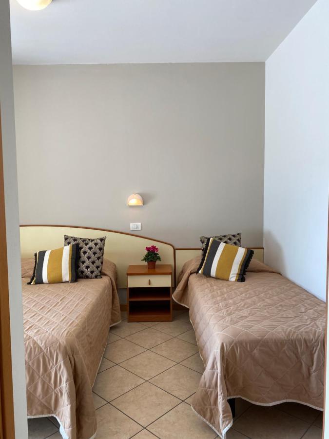 Residence Pineta Verde Milano Marittima Dış mekan fotoğraf