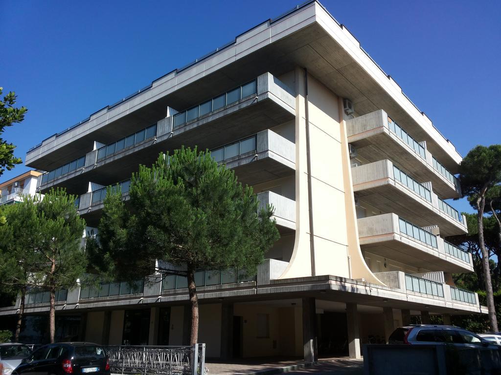 Residence Pineta Verde Milano Marittima Dış mekan fotoğraf